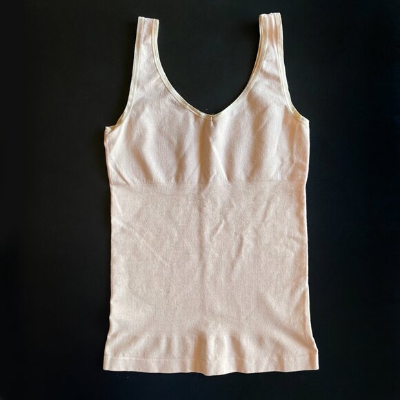 Yummie Womens Seamless Reversible Shapewear Tank Size S/M - Picture 3 of 6